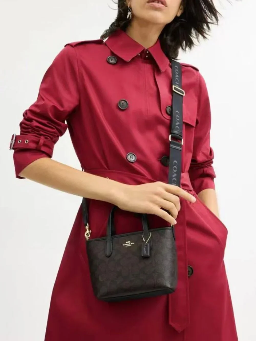 Coach nwt city